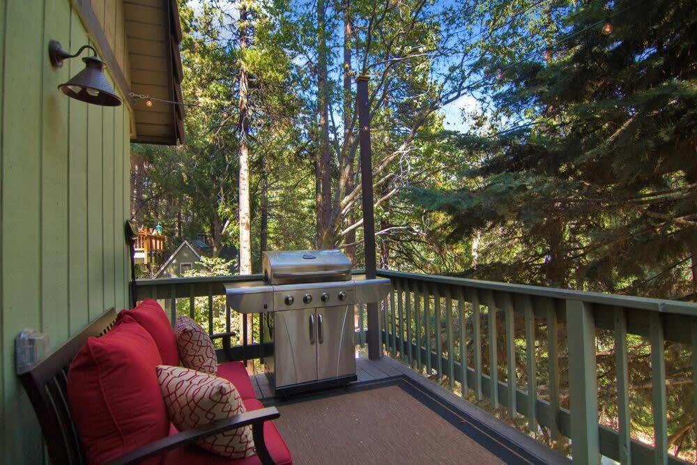 Treetop Cabin, Modern Luxe, 1700 Sqft, Deck, View, Dogs, In Village, Ac Lake Arrowhead Exterior photo